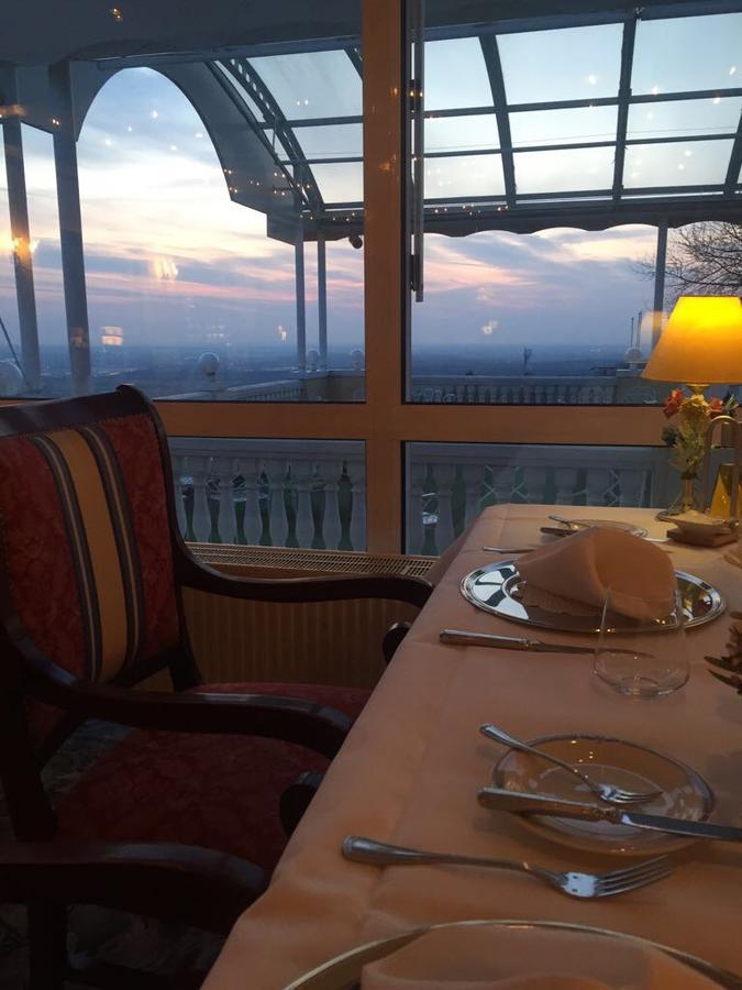 Panorama Hotel Und Restaurant Schlossberg Alzenau in Unterfranken Exterior photo